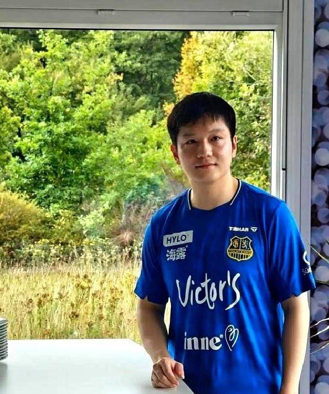 樊振东官宣！加入德甲萨尔布吕肯，海外历练或助其再攀高峰